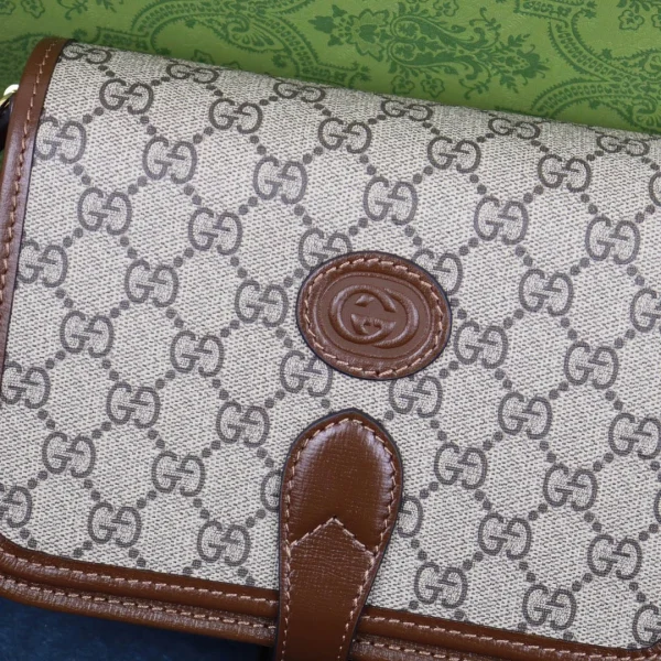 Model: 671620 Size: 20X17X8cm