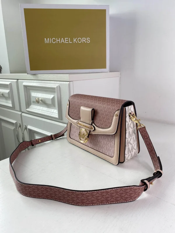 Mk Size: 25*17*9cm Model: 9923
