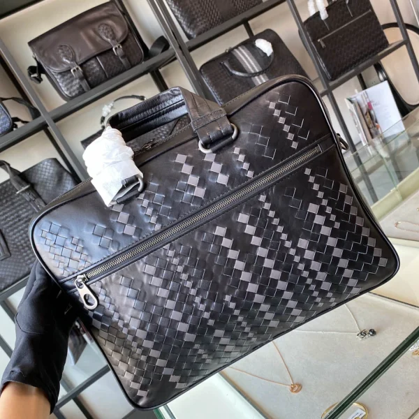 BV Briefcase Size:38cm