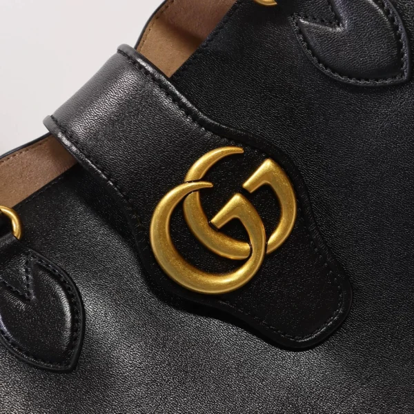 Model: 652680 Size: 28x26x8.5cm
