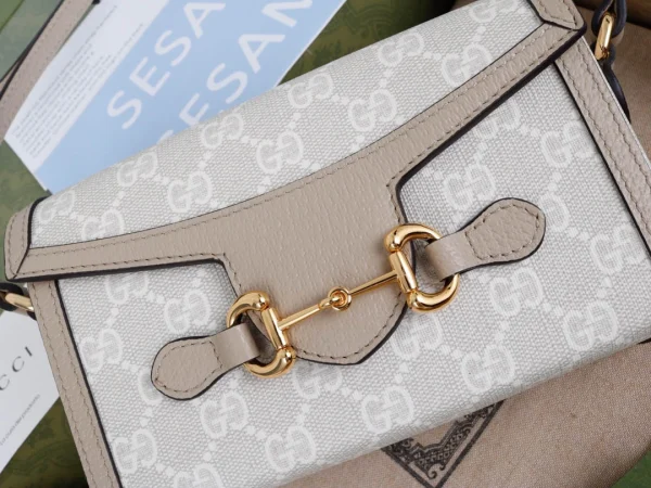 Model: 699296 Size: 18x12x5cm