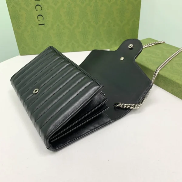 Model: 474575 Size: 20x13x6cm