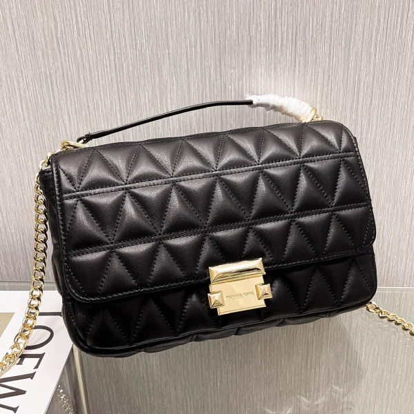 MK Sheepskin Bag Black Size: 25CmX16cmX8.5cm