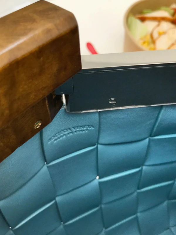 BV Bottega Veneta bag Size:27x28cm