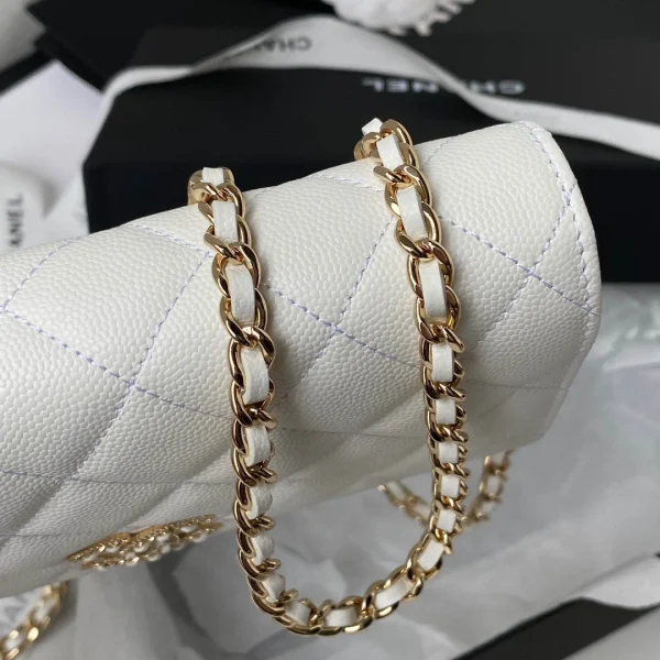 Ball pattern with rhinestones, Franc diamonds Model: P2734 Size: 19.2*12.3*3.5cm.