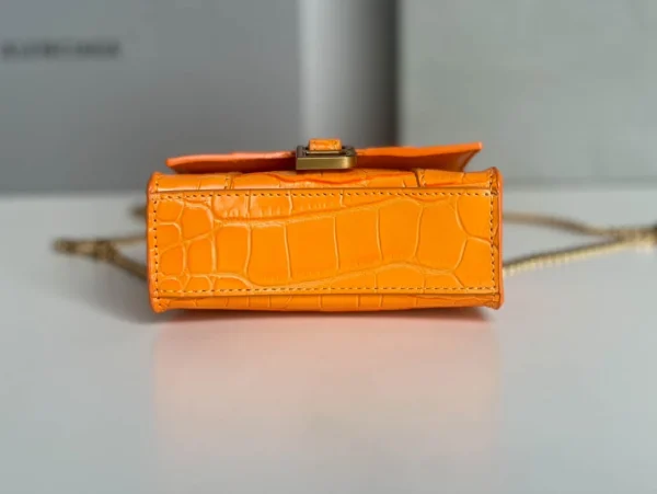 Balenciaga hourglass bag orange model: 169 size: 12104.5cm