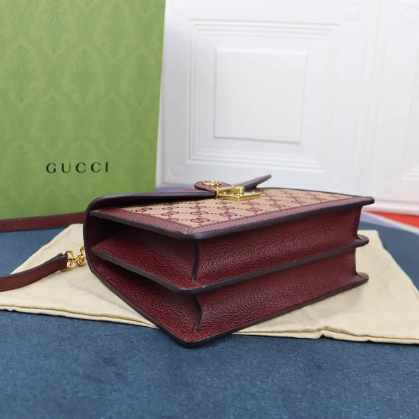 Model: 651055 Size: 25X17.5X7cm