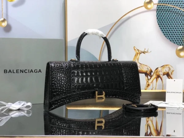 Balenciaga Handbag Model: DG-1007 Size: 6*15*35cm
