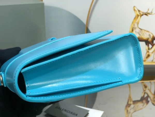 Balenciaga Model: DG-1007 Size: 6*15*35cm