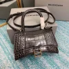 Model: 8896 Size: 19x8x21cm