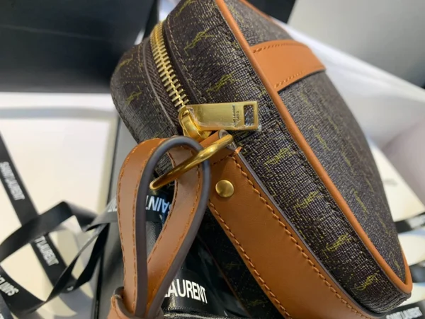 Camera bag Model£º669957 Size£º21.5x15x7cm