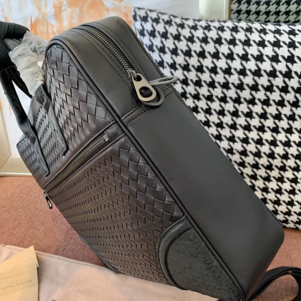 BV Briefcase Size: 42cm 31010