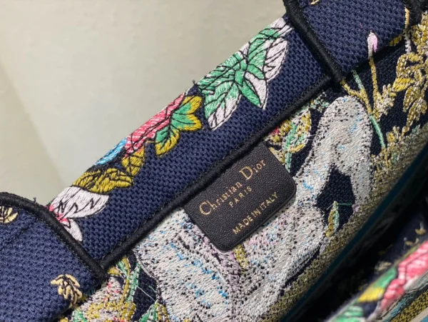 Book Tote Handbag