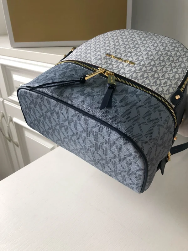 MK Handbag Crossbody Size:23*18*12