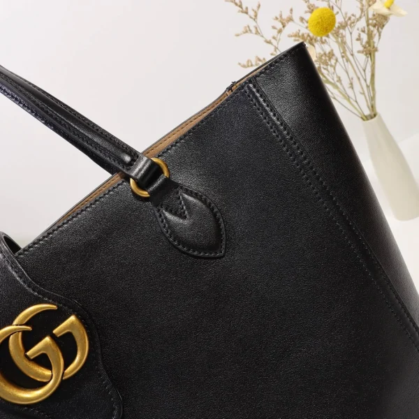 Model: 649577 Size: 35x32x11cm