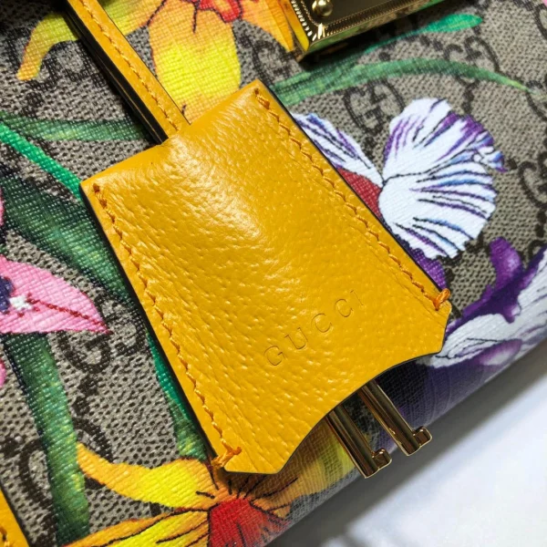 Model:498156 Size:26X18X10cm