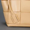 BV Bottega Veneta Arco33 Collection Bag Size: 33x21cm