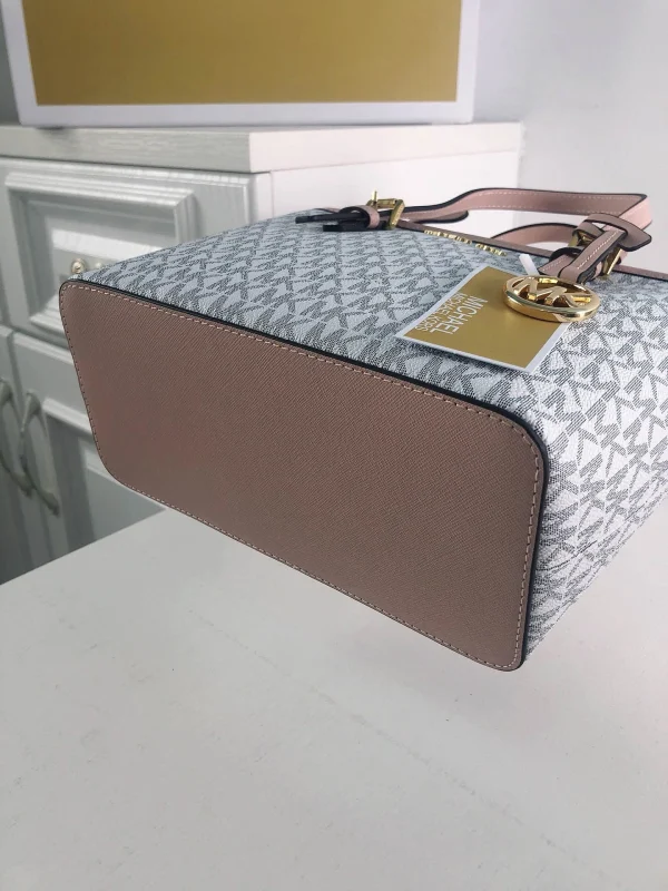 MK Model:006 Size:28*23*19*11