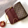 Louis Vuitton Size: 28.0 x 15.0 x 4.0 cm