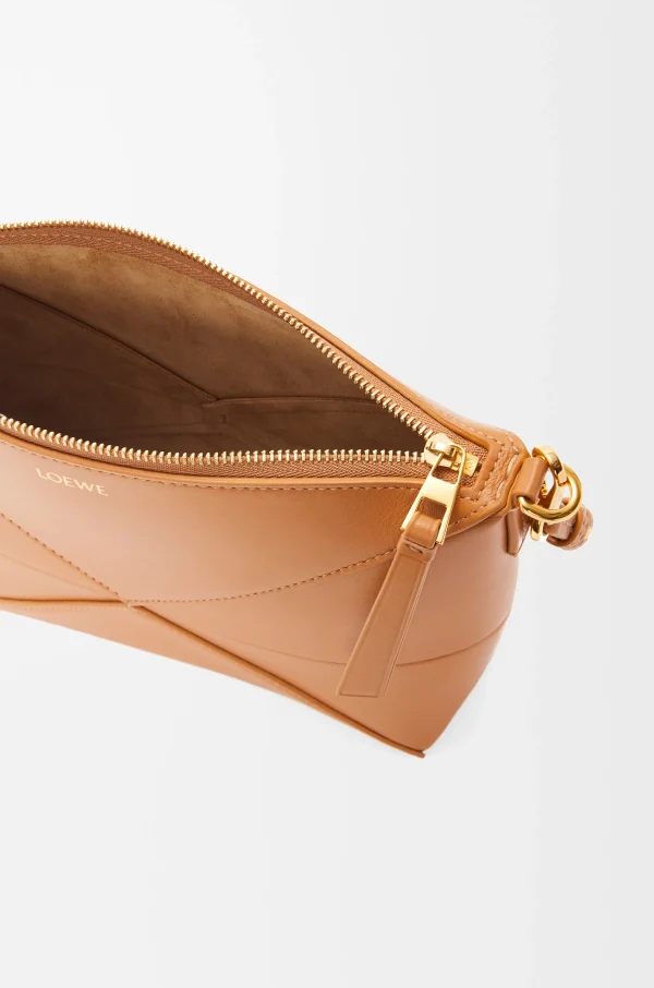 Loewe Puzzle Fold pouch size :23*6.5*15.5cm