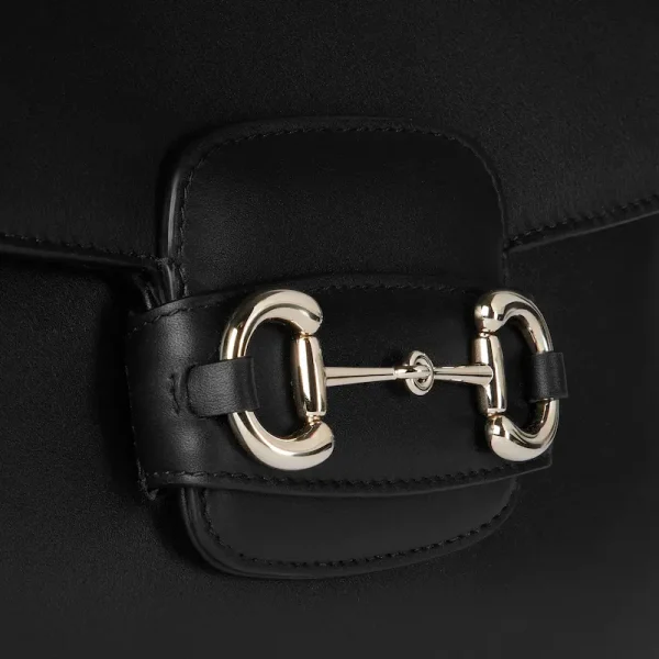Horsebit 1995 size 26cm*17.5cm* 10cm