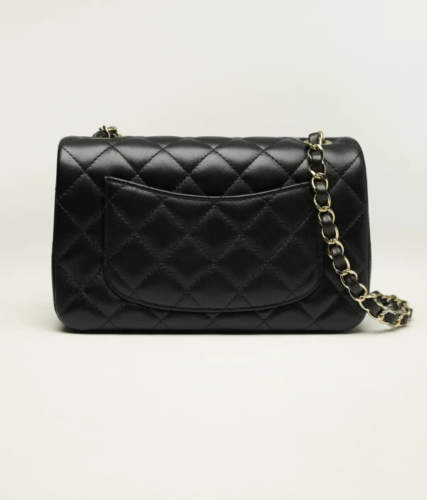CHANEL SIZE : 12 x 20 x 6 cm