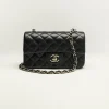 CHANEL SIZE : 12 x 20 x 6 cm