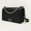 CHANEL BOY CHANEL SIZE : 17.5 x 28 x 7.5 cm