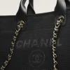 CHANEL SIZE : 24 x 39 x 17 cm