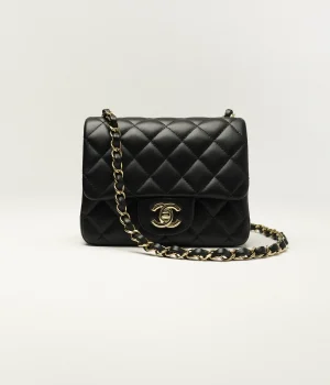 CHANEL SIZE : 13.5 x 17 x 8 cm