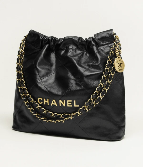 CHANEL 22 size : 35 x 37 x 7cm