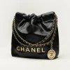CHANEL 22 size ：20 x 19 x 6 cm