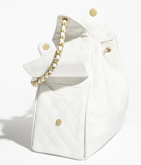 CHANEL 25 size ：40 x 30 x 15cm