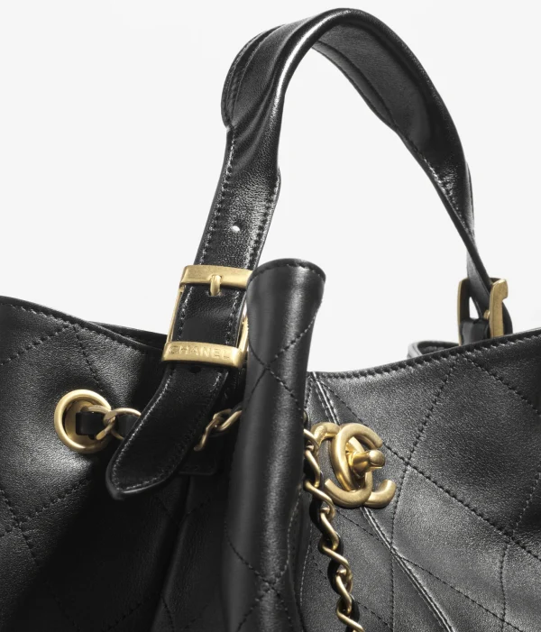 CHANEL SIZE : 39 x 33.5 x 16 cm
