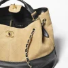 Chanel size : 24 x 36 x 14 cm