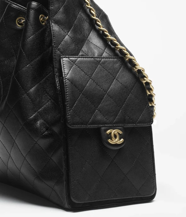 CHANEL 25 size ：40 x 30 x 15 cm