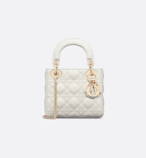 Dior Lady size: 17cm*15cm*7 cm