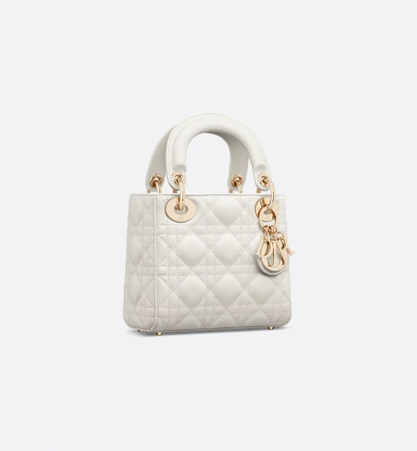 Dior Lady size: 17cm*15cm*7 cm
