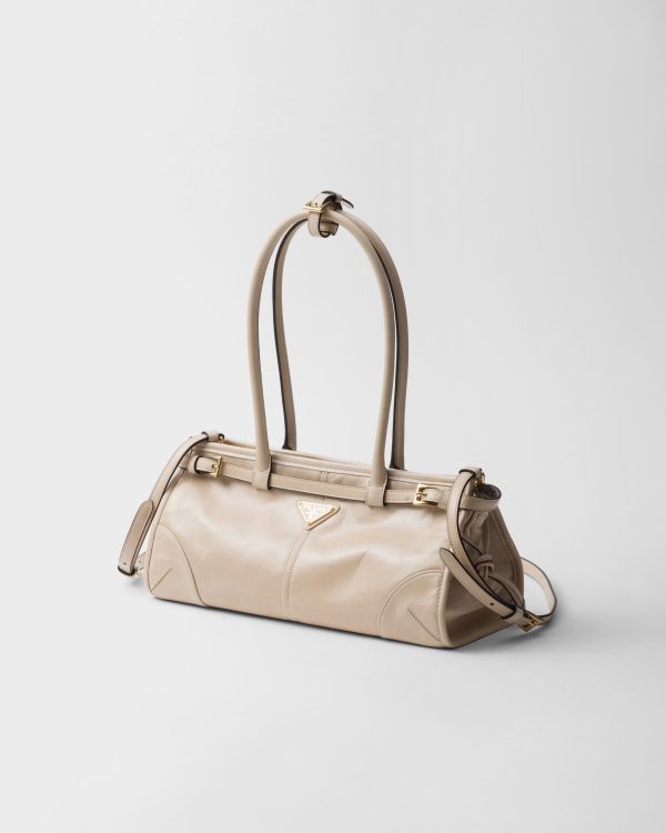 Prada Bonnie Size : 15.5*32*12cm
