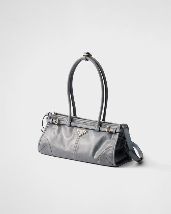 Prada Bonnie Size : 15.5*32*12cm