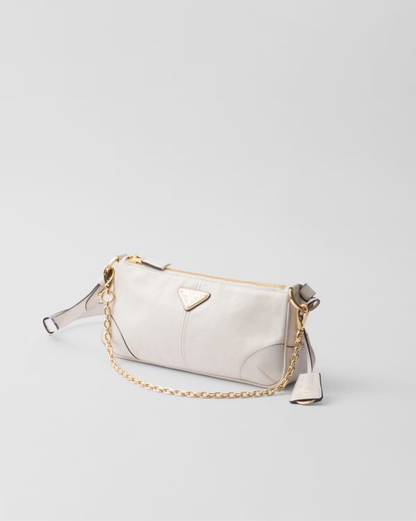 Prada Re-Edition 2002 Size : 11.5*26*6cm