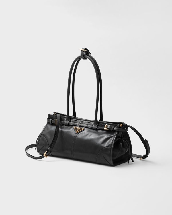 Prada Bonnie Size : 15.5832*12cm