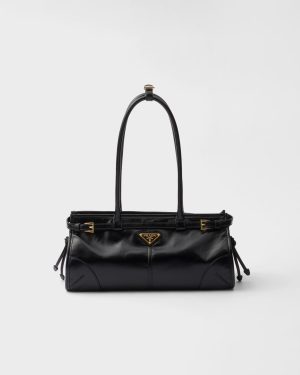 Prada Bonnie Size : 15.5832*12cm