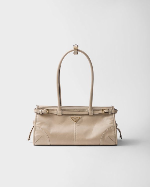 Prada Bonnie Size : 15.5*32*12cm