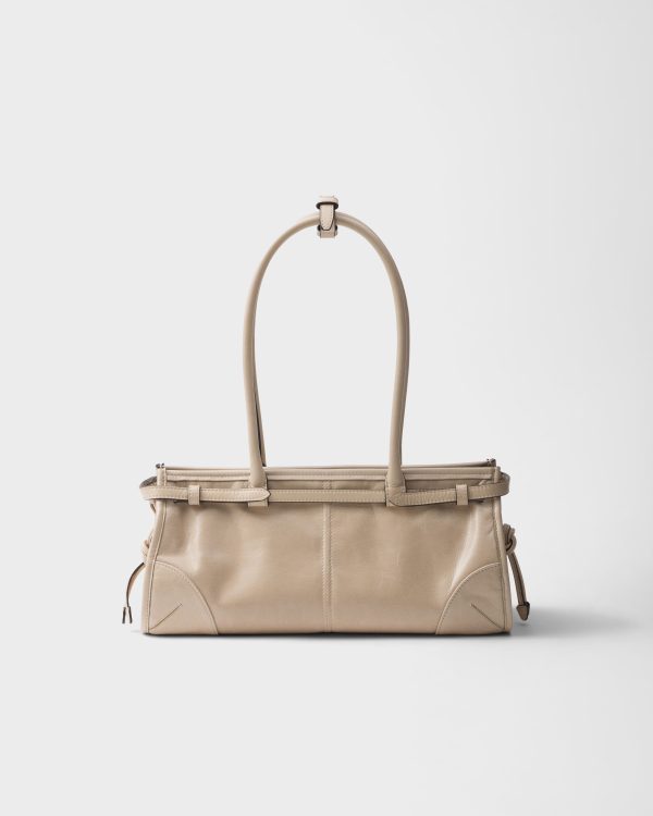 Prada Bonnie Size : 15.5*32*12cm