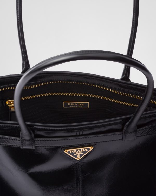 Prada Bonnie Size : 24*38*12cm
