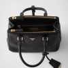 Prada Galleria Size : : 16.5*24.5*11cm