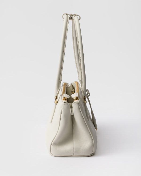 Prada Galleria Size : 14*30*10.5 cm