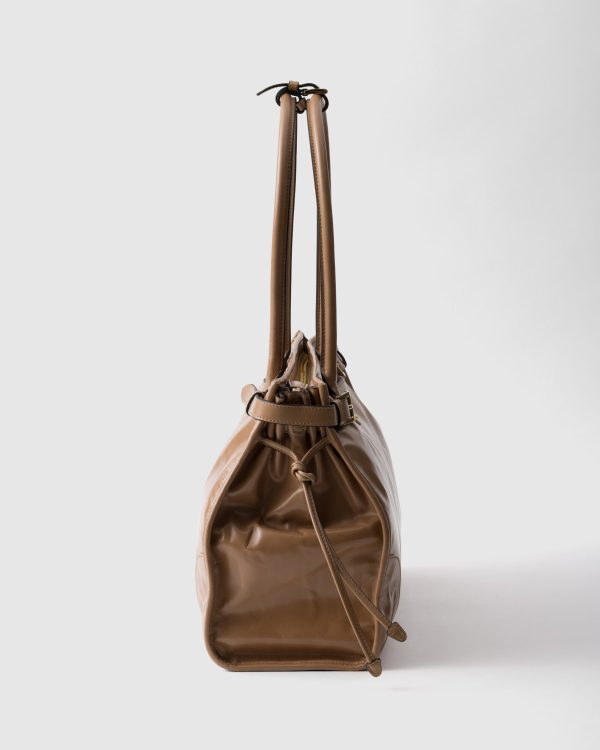 Prada Bonnie Size : 24*38*12cm