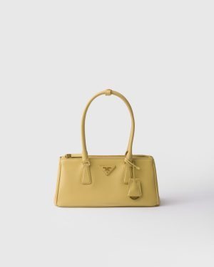 Prada Galleria Size : 14*30*10.5 cm